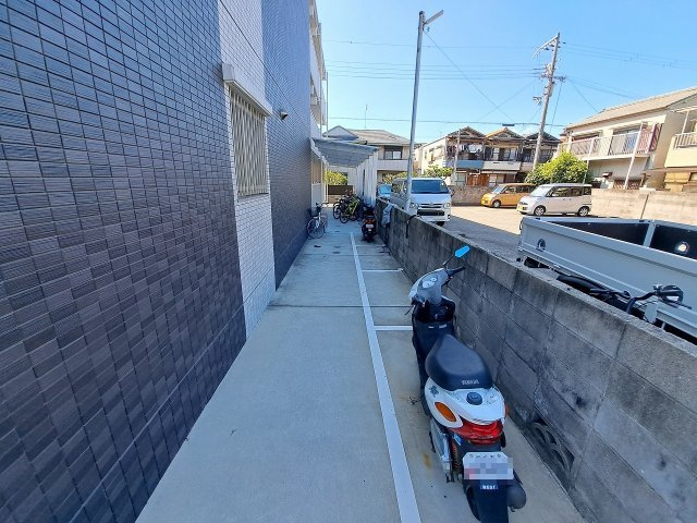 甲子園ガーデンズのその他|バイク置き場