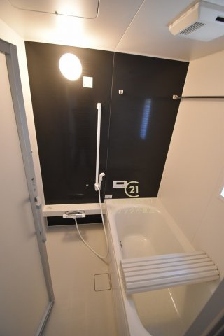 Cradlegarden　 ひたちなか市平磯遠原町　第1　2の浴室|ゆったりした1坪タイプシステムバスです。追い焚き機能付きで生活時間の違うご家族にもとても便利です！