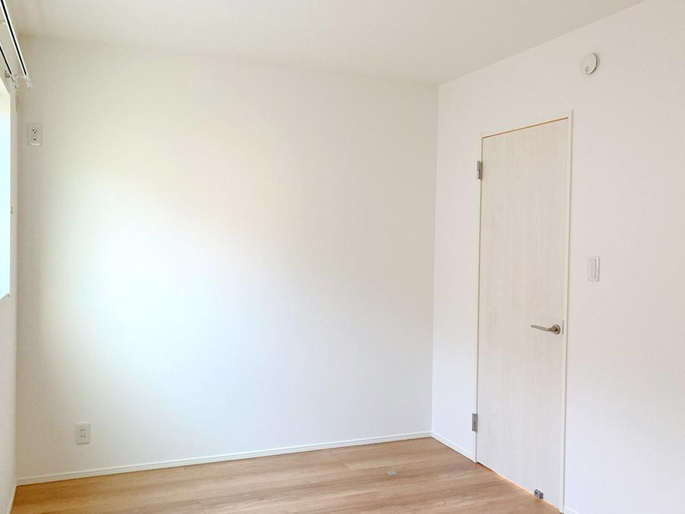 松山市小栗１丁目の収納|大きなスペースがあり、収納には困りません※施工事例です。実物とは異なります。