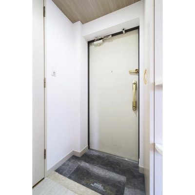 【玄関】 | アスリート本町リバーウエスト