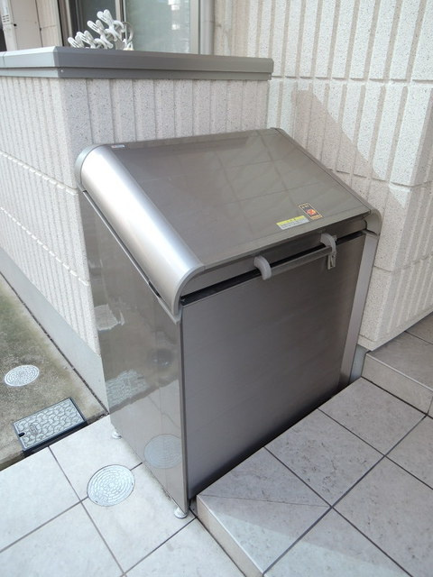 サクラハウスのその他共用部分|★入居者専用のゴミストッカー★