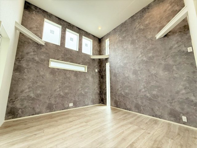 【居間・リビング】 | 【仲介手数料６００万円が無料！！】■尾山台駅４分■５ＬＤＫ■プレミアム仕様 | 【お得な諸費用サービスキャンペーン中！】
■詳しくは「物件概要」の「諸費用」をご確認下さい！
■尾山台駅４分
■プレミアム仕様
■ＬＤＫは天井が吹抜けで豪快
■ＺＥＨ水準住宅
■省エネ性能ラベル