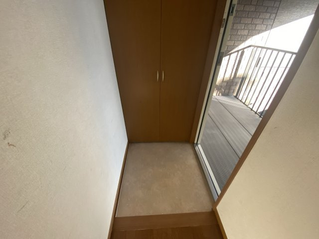 ヴィラウィッシュＡの玄関