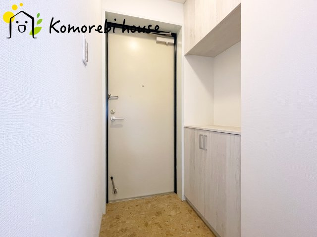 大宮公園ダイカンプラザの玄関