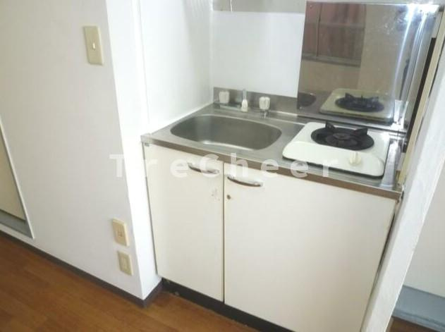 王子一番街ビルのキッチン