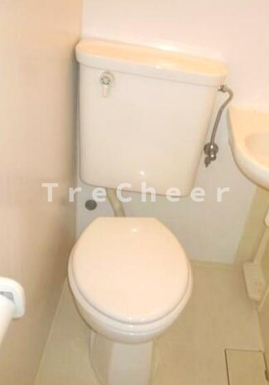 王子一番街ビルのトイレ