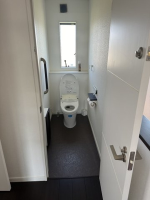 【トイレ】 | 平生・平生小近く(商談中) | ２階のトイレです