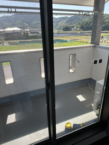 【バルコニー】 | 平生・平生小近く(商談中)