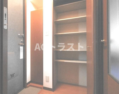 【玄関】 | シャトルアズマＤ