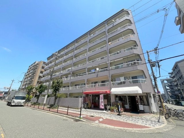 第3田村マンションの外観
