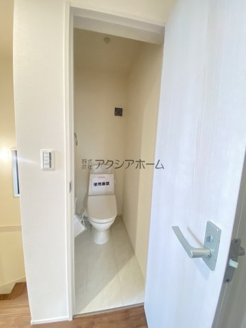 飯能市双柳・全11棟　新築一戸建　8号棟　のトイレ|2階トイレ