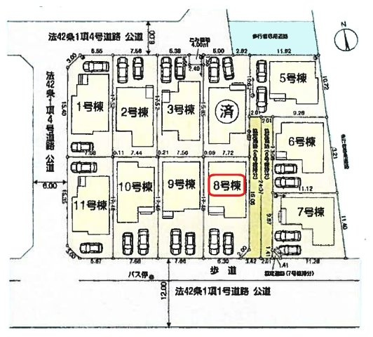 飯能市双柳・全11棟　新築一戸建　8号棟　の区画図|【全11棟・8号棟】カースペース並列2台分。
