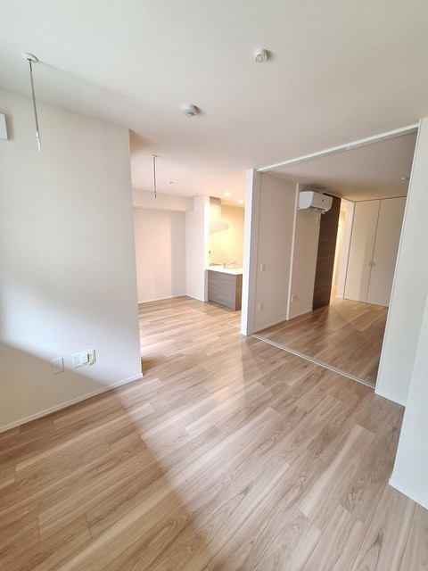 （シニア限定）ソレアード三田の洋室|レイアウトの配置がしやすい洋室でC