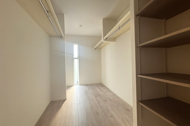 中央区弁天橋通1丁目　中古戸建の収納