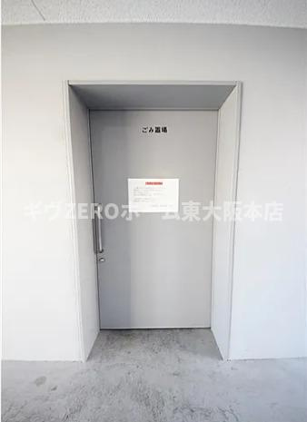 エスリードレジデンス都島シティフロントの玄関