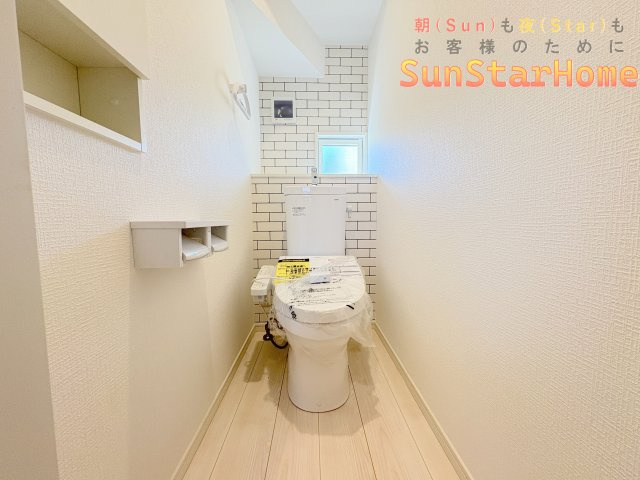 【サンスターホーム】あきる野市小川　未入居戸建て　高機能住宅のトイレ