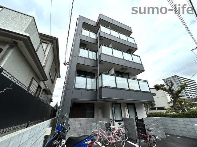 AILE南塚口Ⅱのエントランス