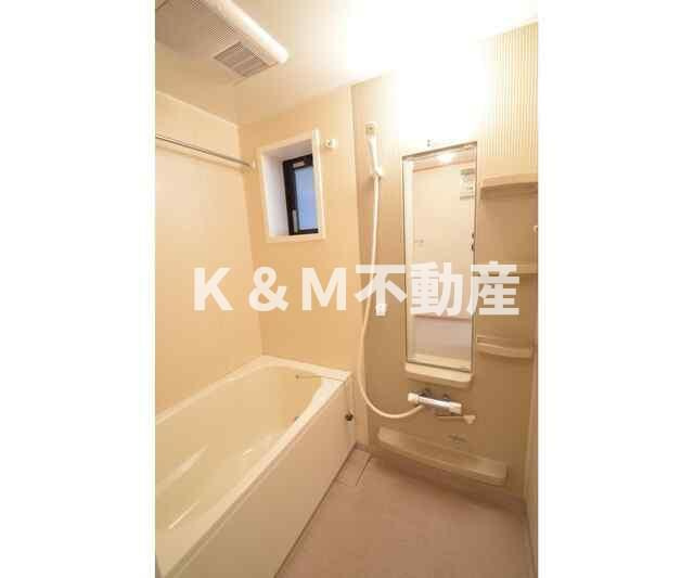 Ｓｅｐｉａ　Ｃｏｕｒｔ　Ｆの浴室|きれいなお風呂です