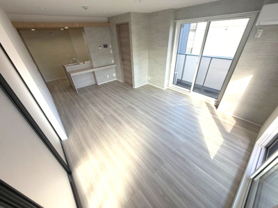 【居間・リビング】 | マルシェル館浦和美園 | ゆったり過ごせる居間です