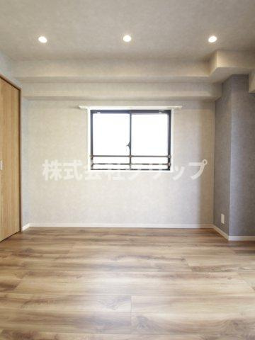 ライオンズマンション横浜和田町の洋室