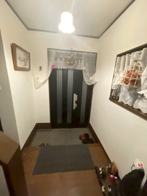 【玄関】 | 京都市伏見区羽束師志水町　中古戸建
