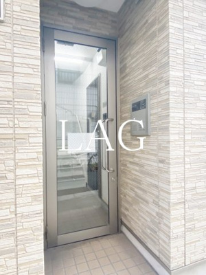 【エントランス】 | ＫＫハウス北千住  | エントランスです。