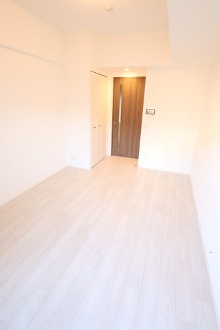 大阪市城東区鴫野西２丁目の賃貸マンションの居間・リビング