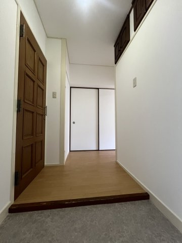 塩屋住宅3号棟の玄関
