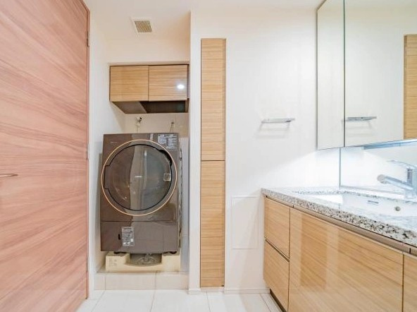 【洗面所】