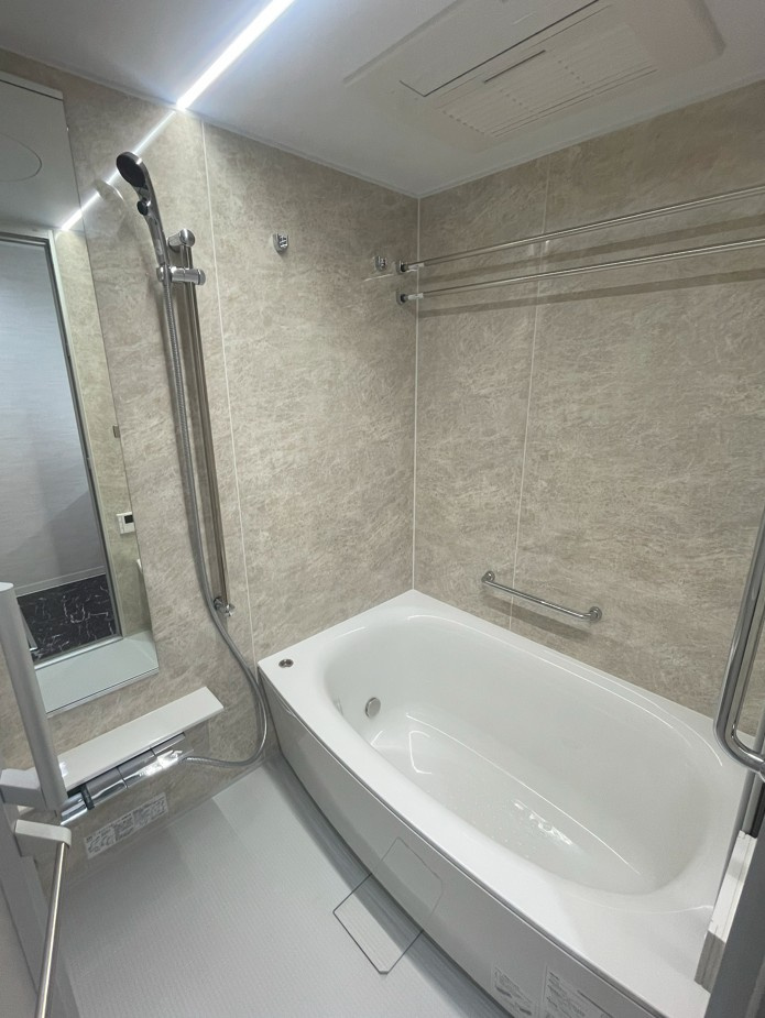 ピアッツァレジデンス橿原神宮駅前の浴室|浴室乾燥暖房機付きバスルーム