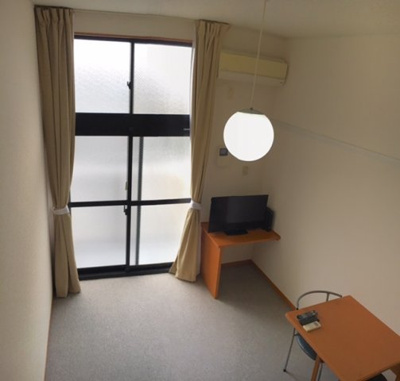 【居間・リビング】 | レオパレスプロパッサ大泉 | 使いやすいリビングです