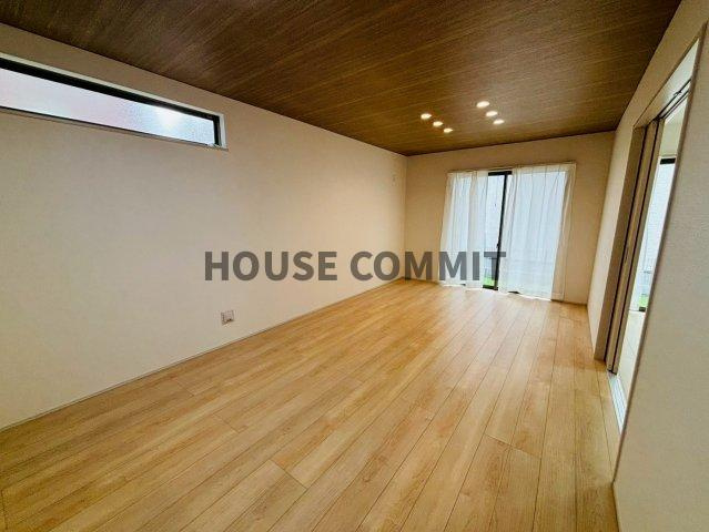 公津の杜Ⅲ全7区画/今回販売2棟/E号棟の居間・リビング