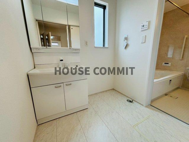 公津の杜Ⅲ全7区画/今回販売2棟/E号棟の独立洗面台