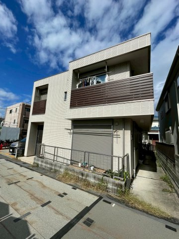 メゾンミルの外観|★築浅のキレイな外観です★