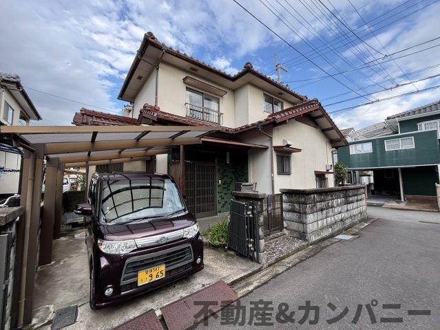 保免西一丁目中古戸建の外観|おしゃれな外観です