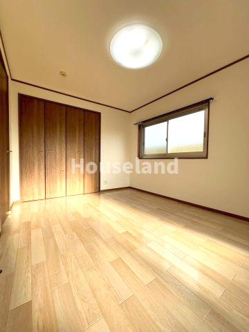 グリーンプラザ本町の洋室