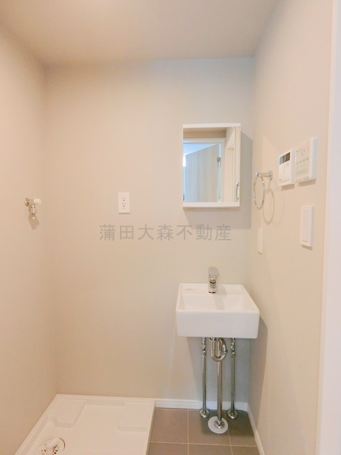 Chum　Haneda(チャムハネダの洗面所|洗面脱衣所　独立洗面台