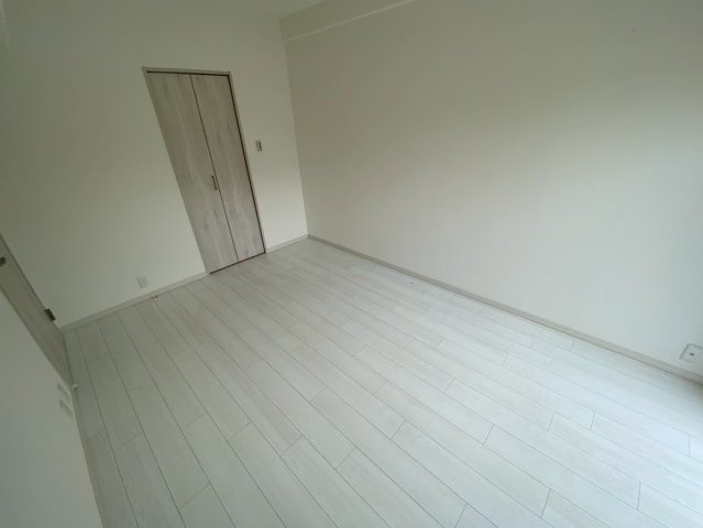 グランフェルティ本山の居間・リビング