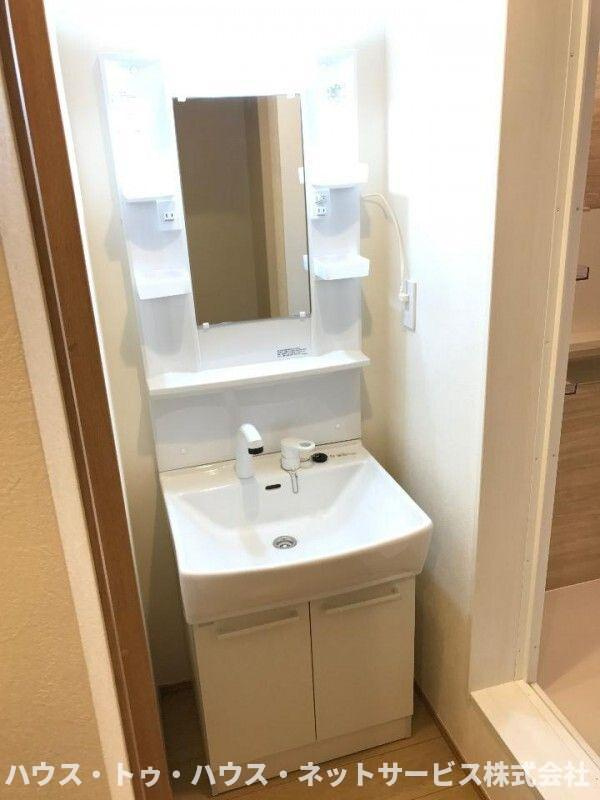 メゾンアスカの洗面所