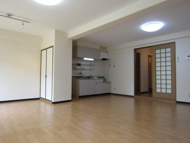 エスペランサＨＩＲＯの居間・リビング|おしゃれなリビングです