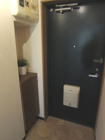 エスペランサＨＩＲＯの玄関|玄関にはシューズボックスもあります