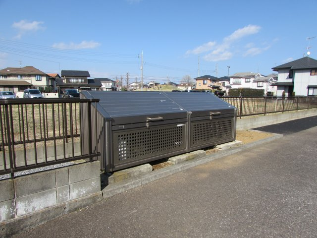 エスペランサＨＩＲＯのその他共用部分|ゴミ置き場も敷地内にあります