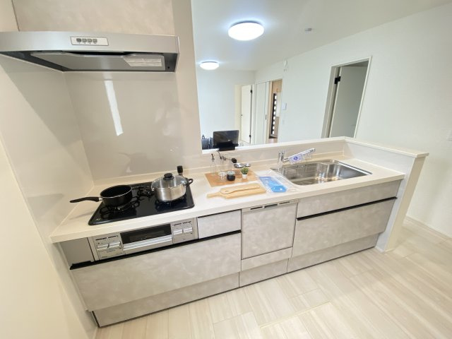 『八王子市新築戸建て』八王子市楢原町1605-1【仲介手数料無料】　２４ー１期のキッチン|～仲介手数料無料☆八王子ひなた不動産～　八王子市楢原町　新築戸建て