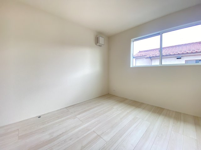 『八王子市新築戸建て』八王子市楢原町1605-1【仲介手数料無料】　２４ー１期の洋室|～仲介手数料無料☆八王子ひなた不動産～　八王子市楢原町　新築戸建て