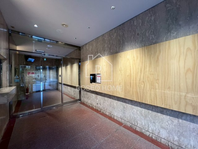 日生ロイヤル高津のロビー