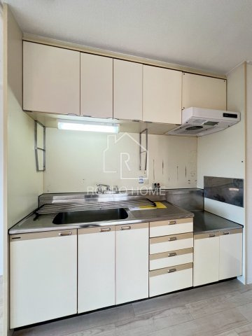 日生ロイヤル高津のキッチン