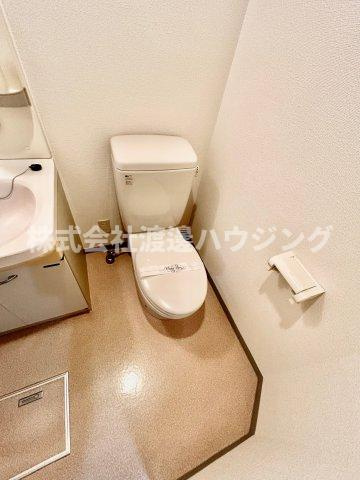 ESAKA EST24のトイレ