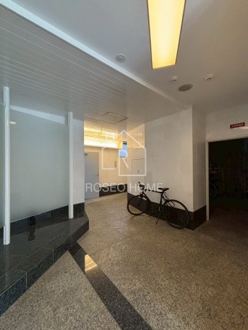 K-CRAFT UMEDA161のエントランス