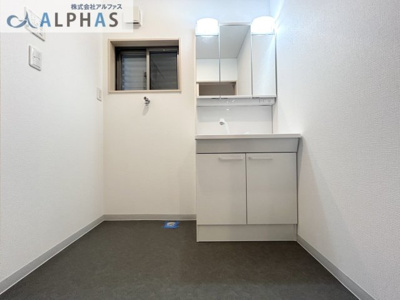 【洗面所】 | 明石市魚住町西岡　一戸建て | 洗面化粧台新調！