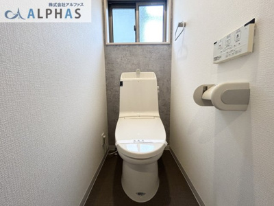 【トイレ】 | 明石市魚住町西岡　一戸建て | もちろん2階にも洗浄便座付きトイレ♪